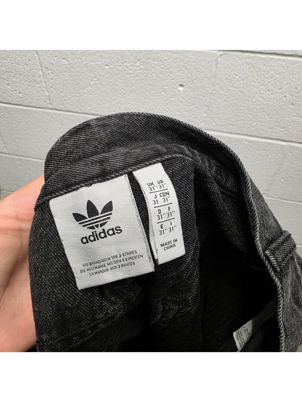 Adidas Adilenium Season 3 Loose Fit Denim Pants Jeans 31 x 31 Black Washed 3 str